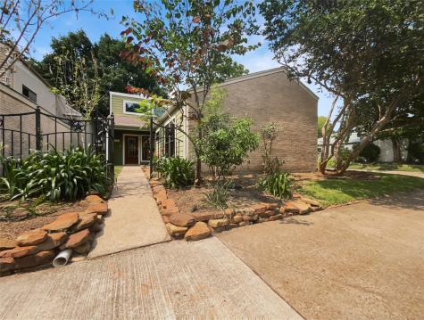 12800 Briar Forest Drive 71 Houston TX 77077