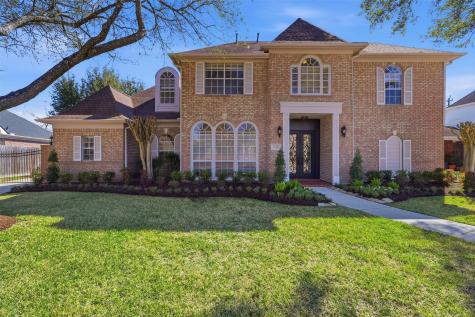 1918 Winter Knoll Way Houston TX 77062