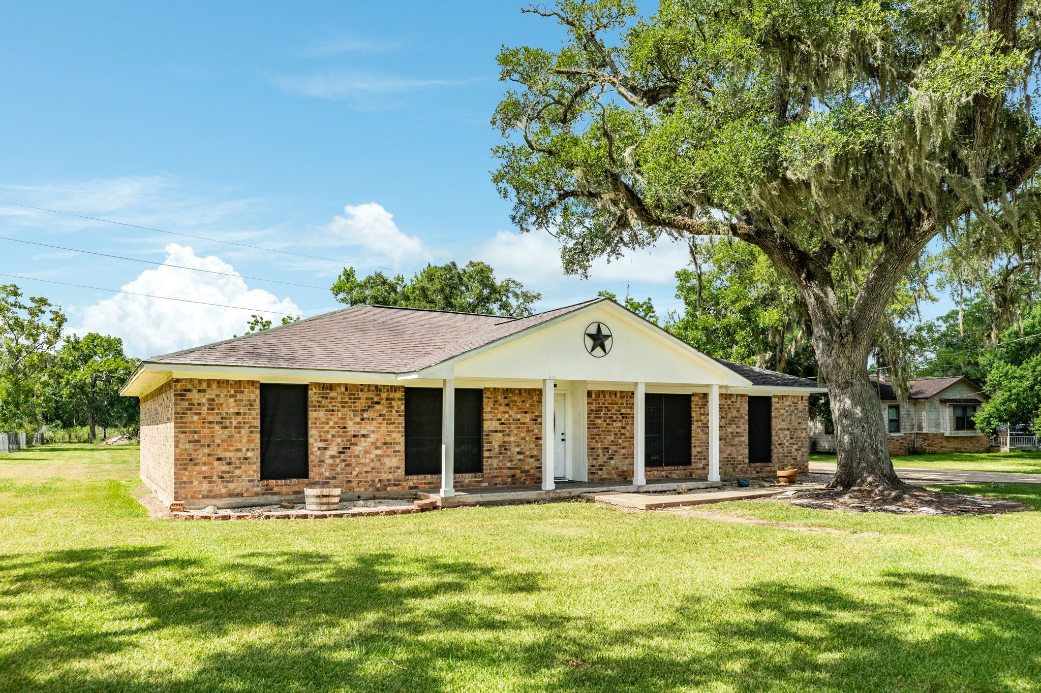 1613 County Road 654e A Brazoria TX 77422