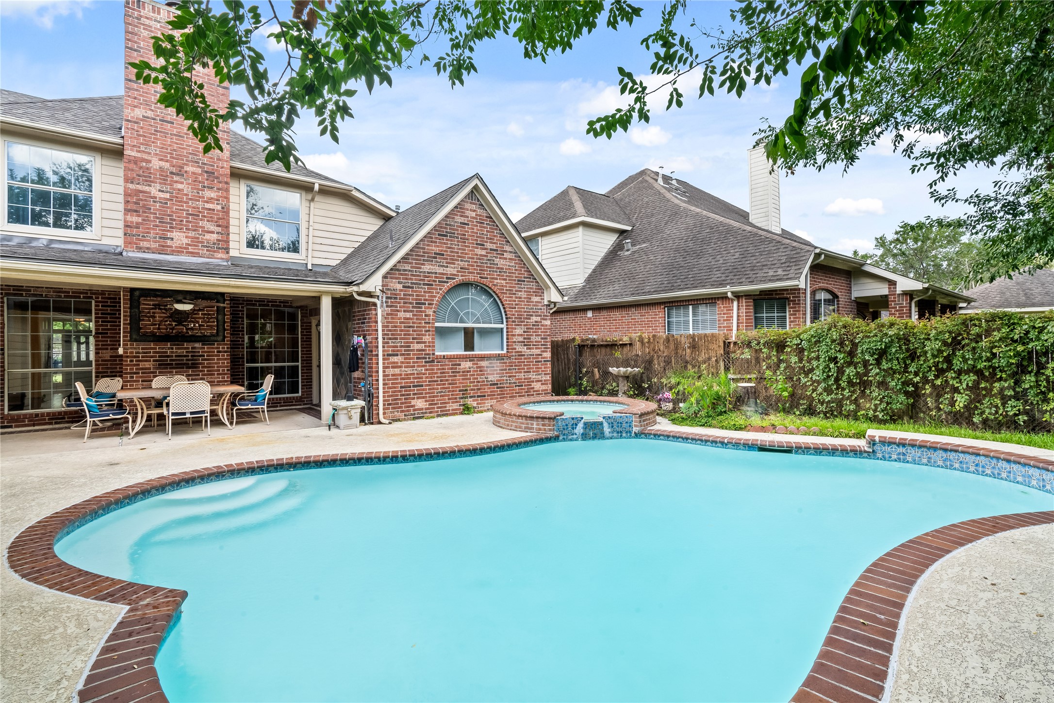 7011 Emerald Glen Drive Sugar Land TX 77479