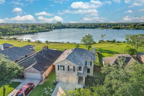 3288 Gladewater Lane League City TX 77573