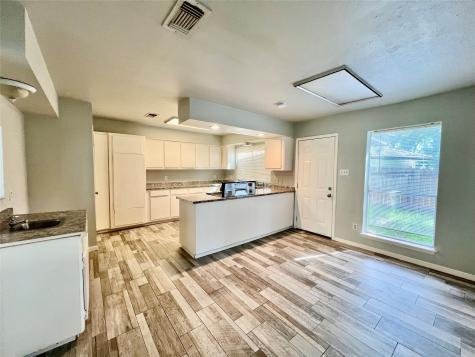 3710 Fern View Drive Kingwood TX 77345