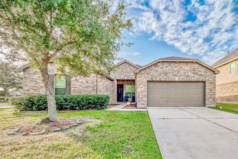 6002 Village Grove Drive Pearland TX 77581