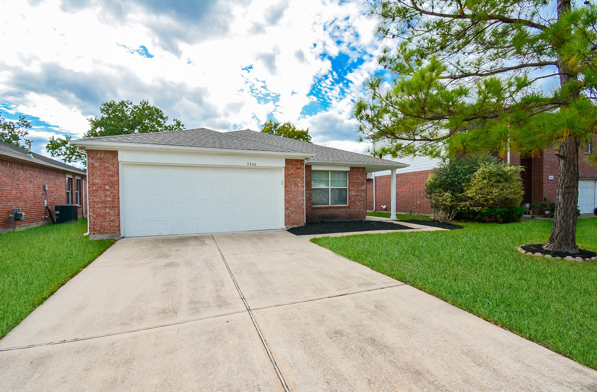 7342 Winding Canyon Lane Houston TX 77083
