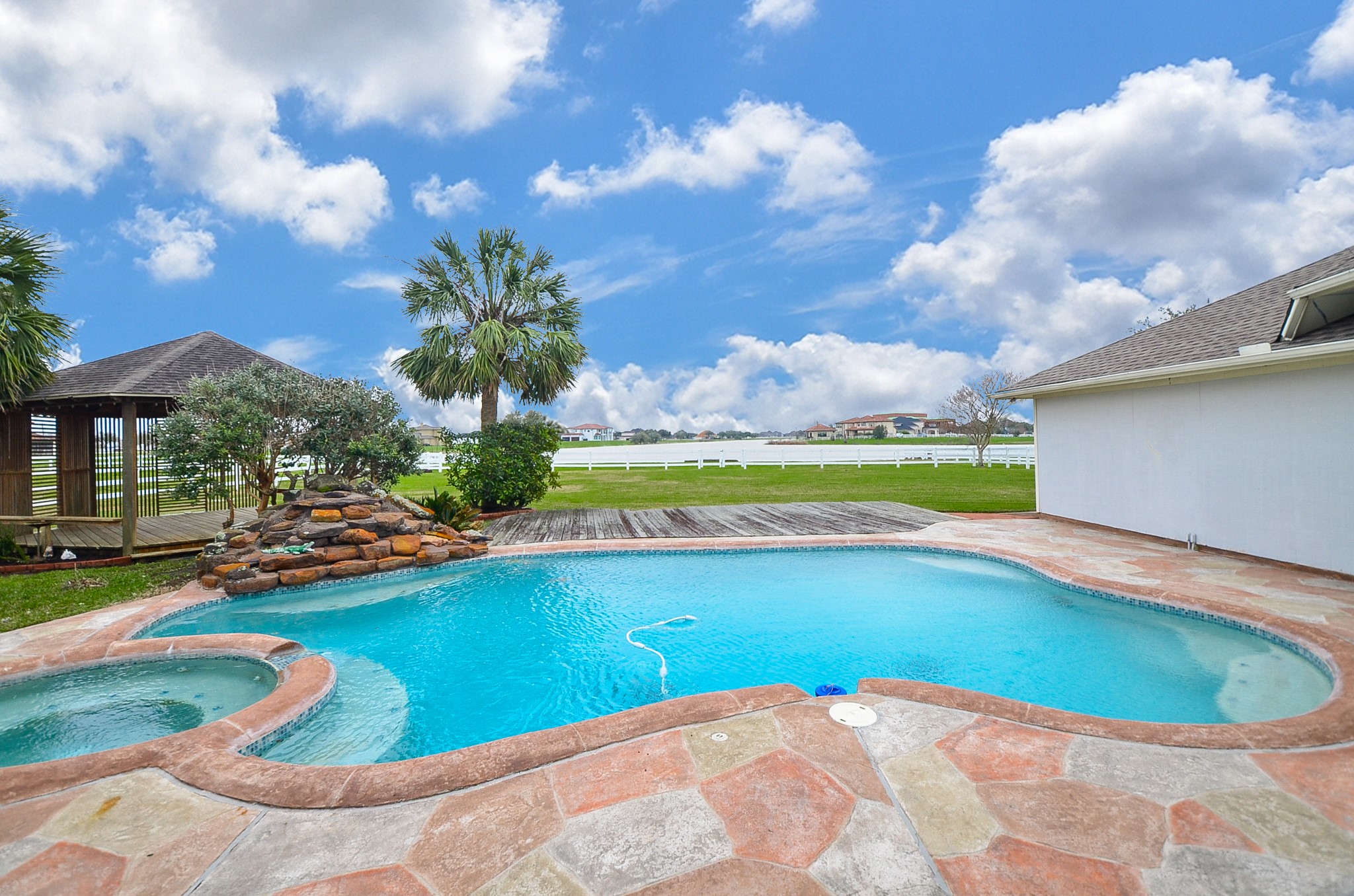 6006 Sagamore Bay Lane Richmond TX 77469
