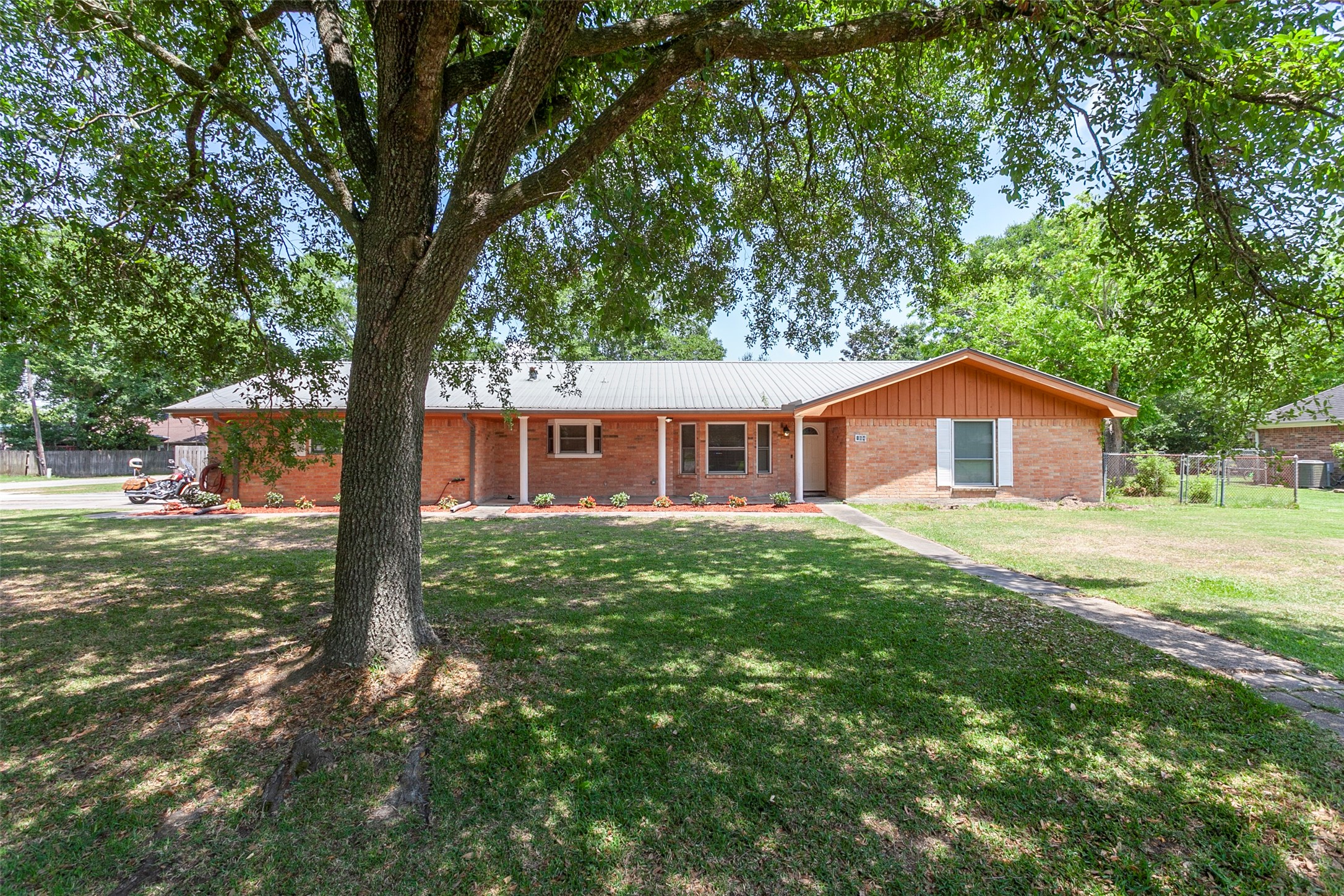 164 Shadowdale Street Bridge City TX 77611