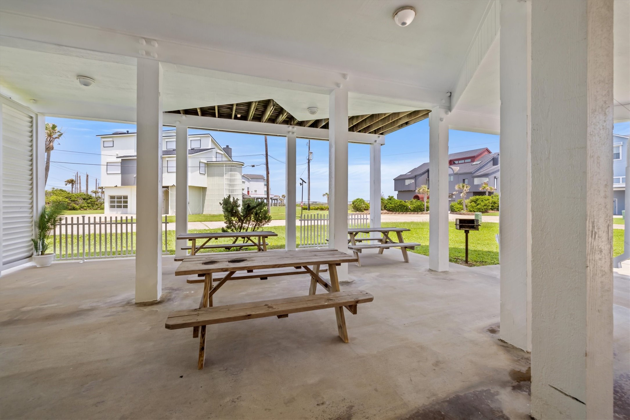 19131 Kahala Drive Galveston TX 77554