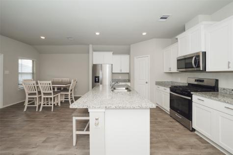 2407 Divot Lane Navasota TX 77868