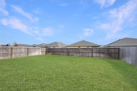 2407 Divot Lane Navasota TX 77868