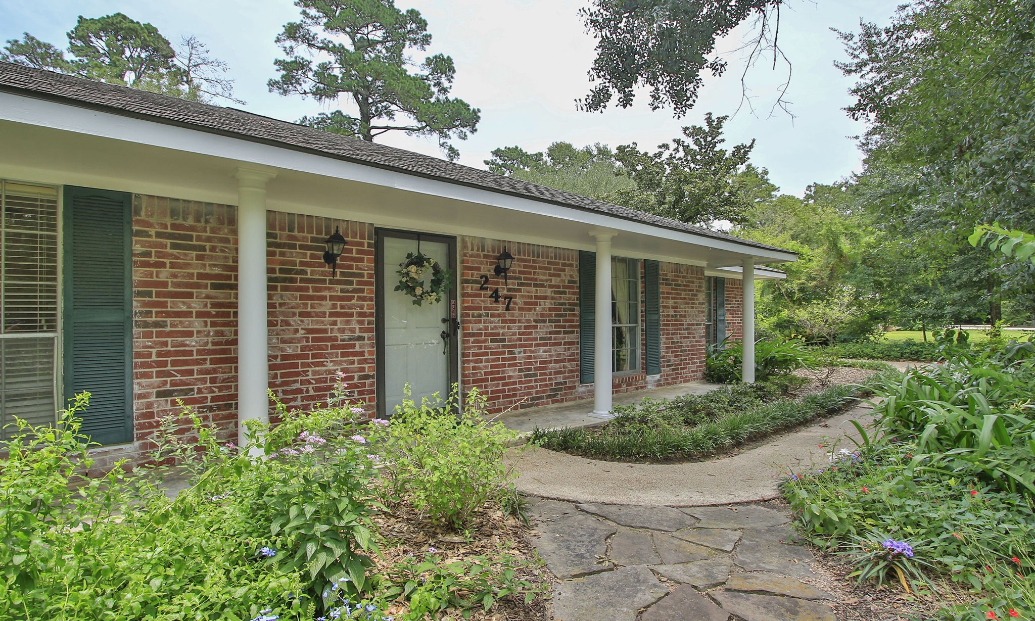 247 Castlewood Drive Spring TX 77386