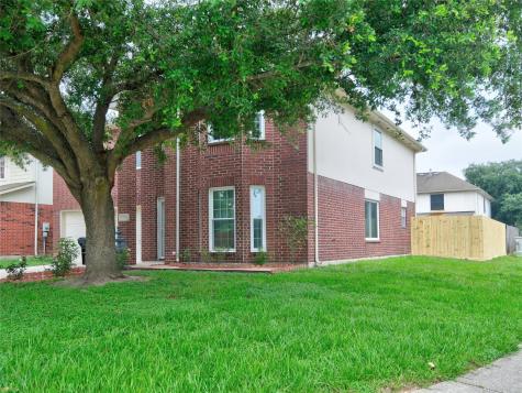 2502 Blackridge Road Houston TX 77067