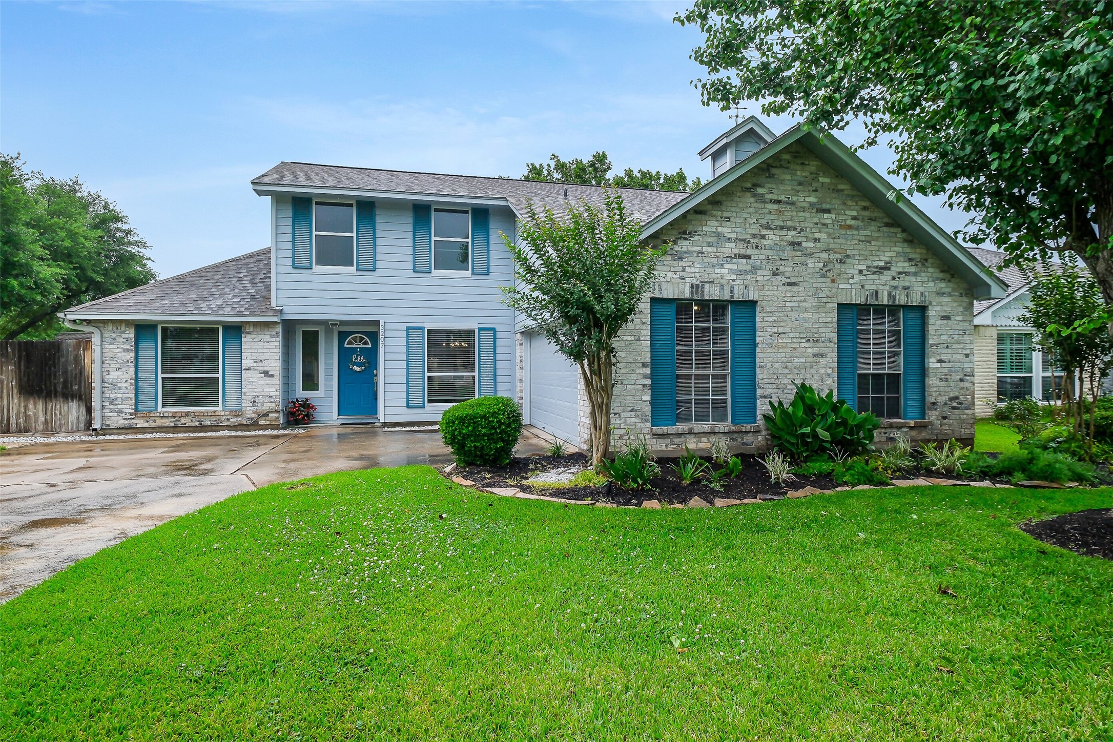 3207 Kempwood Drive Sugar Land TX 77479