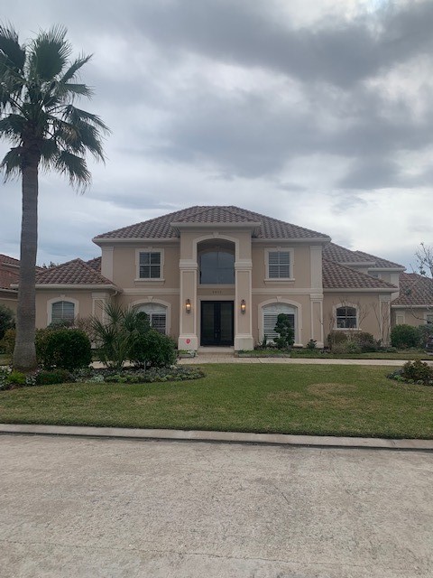 2015 Diamond Springs Drive Houston TX 77077