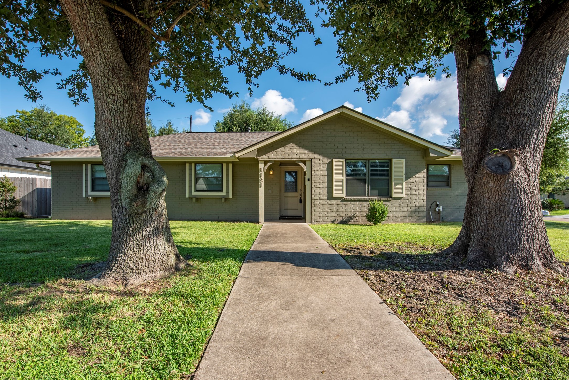 1121 Phyllis Street Deer Park TX 77536
