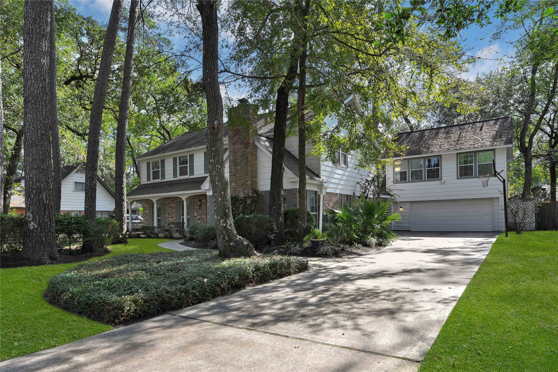 2026 Hidden Creek Drive Kingwood TX 77339