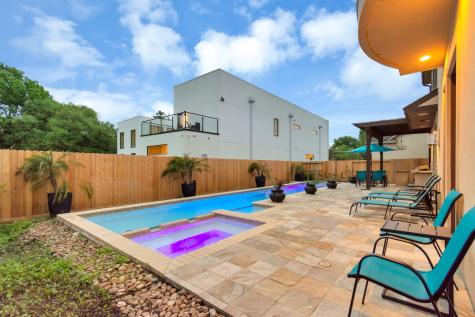 9410 Shady Lane Court Houston TX 77063