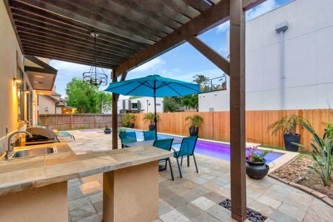 9410 Shady Lane Court Houston TX 77063