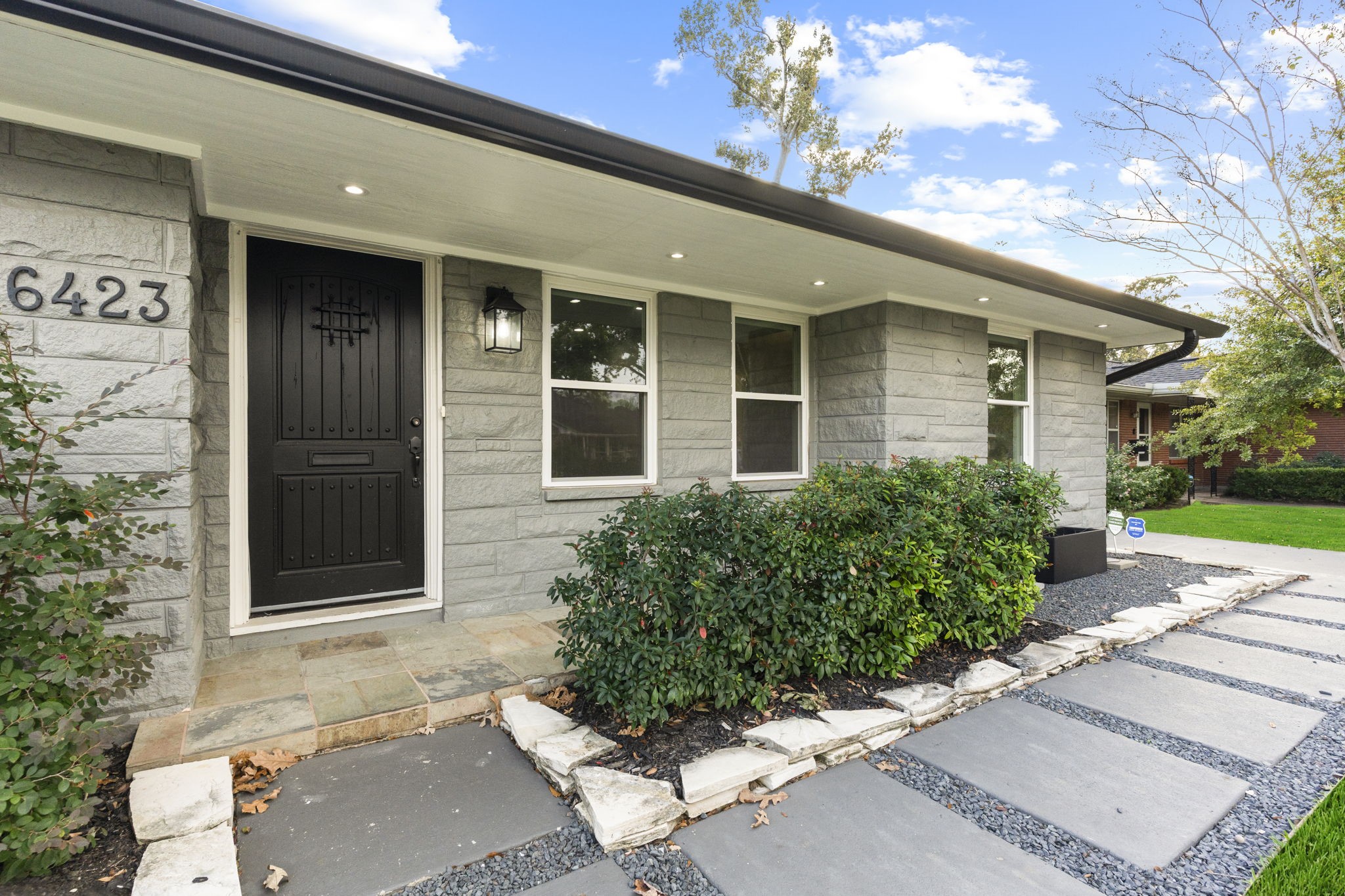 6423 Pineshade Lane Houston TX 77008