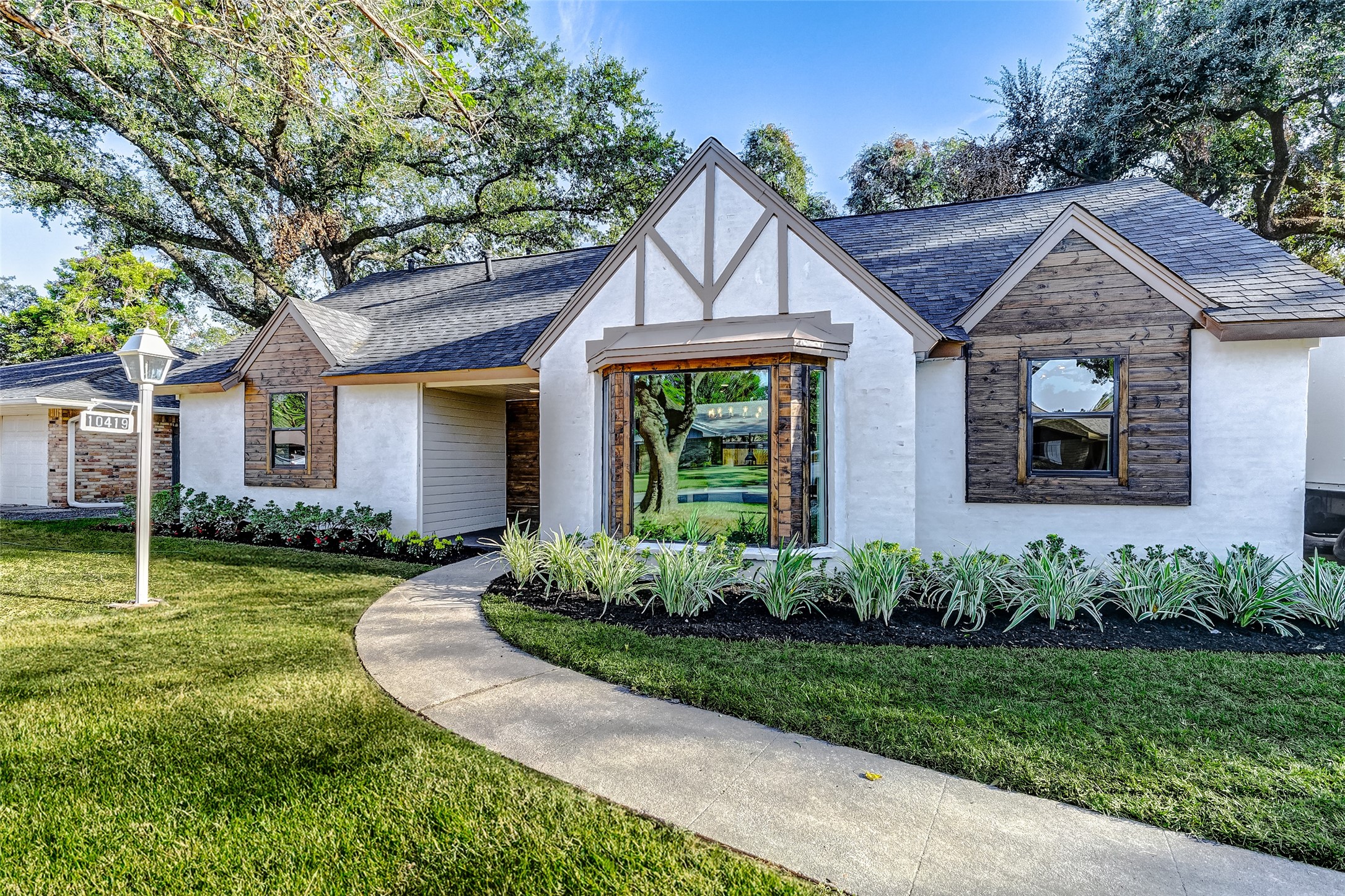 10419 Hazelhurst Drive Houston TX 77043