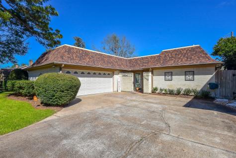 2620 Durban Drive Houston TX 77043