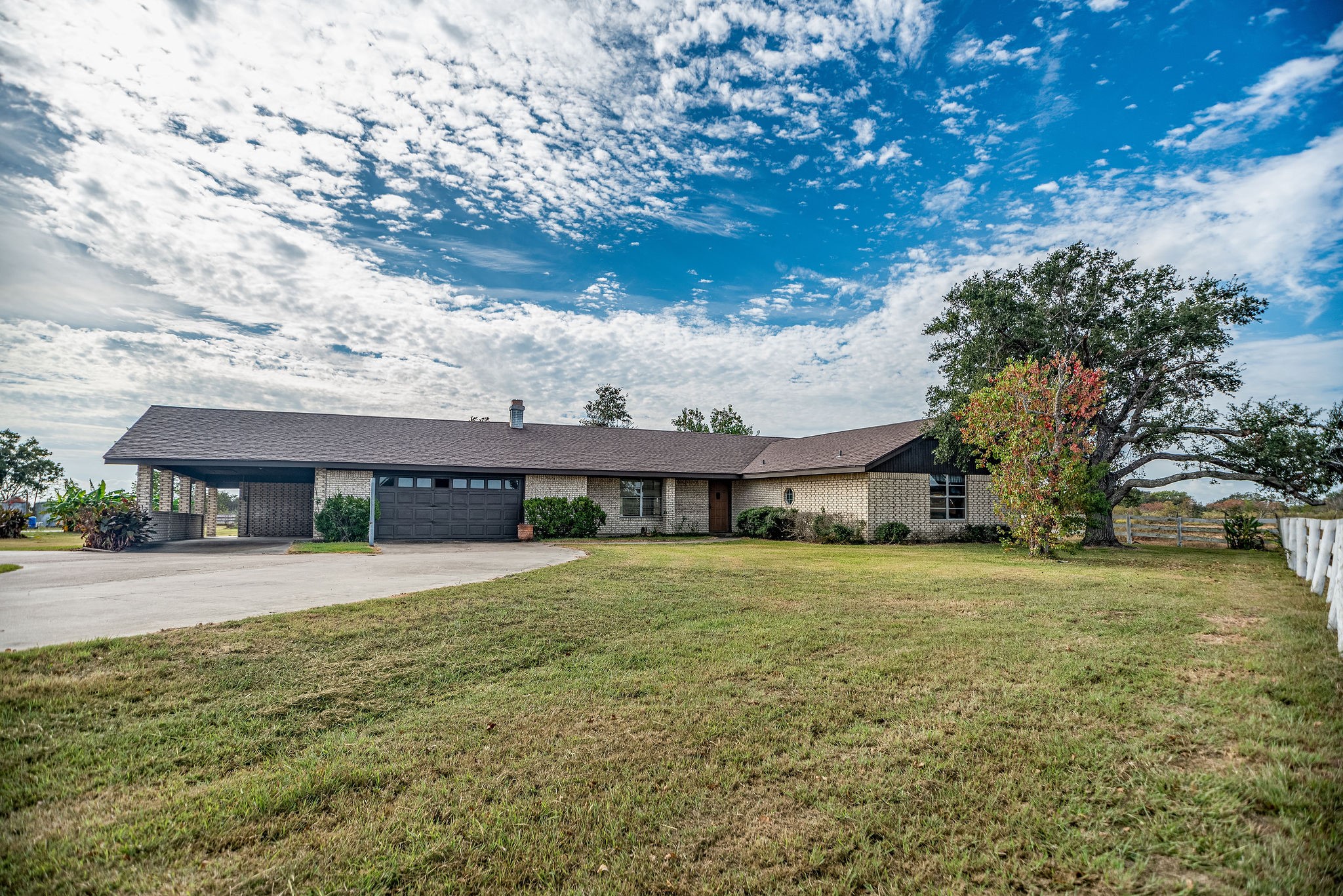 587 Seakist Road Port Lavaca TX 77979