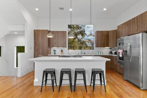 606 Oakley Street Houston TX 77006