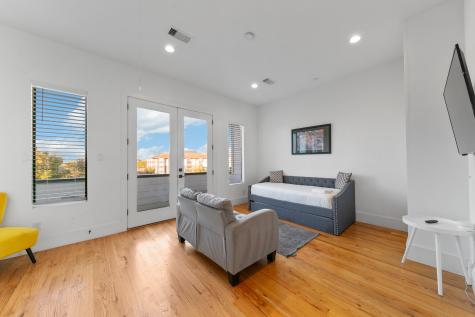 606 Oakley Street Houston TX 77006
