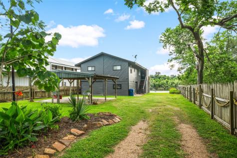 215 Selkirk Road Matagorda TX 77414