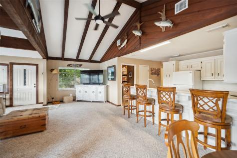 215 Selkirk Road Matagorda TX 77414