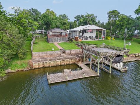 215 Selkirk Road Matagorda TX 77414