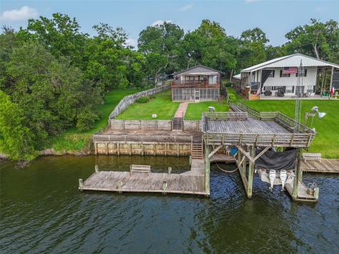 215 Selkirk Road Matagorda TX 77414