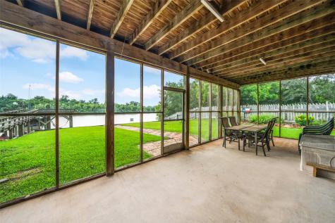 215 Selkirk Road Matagorda TX 77414
