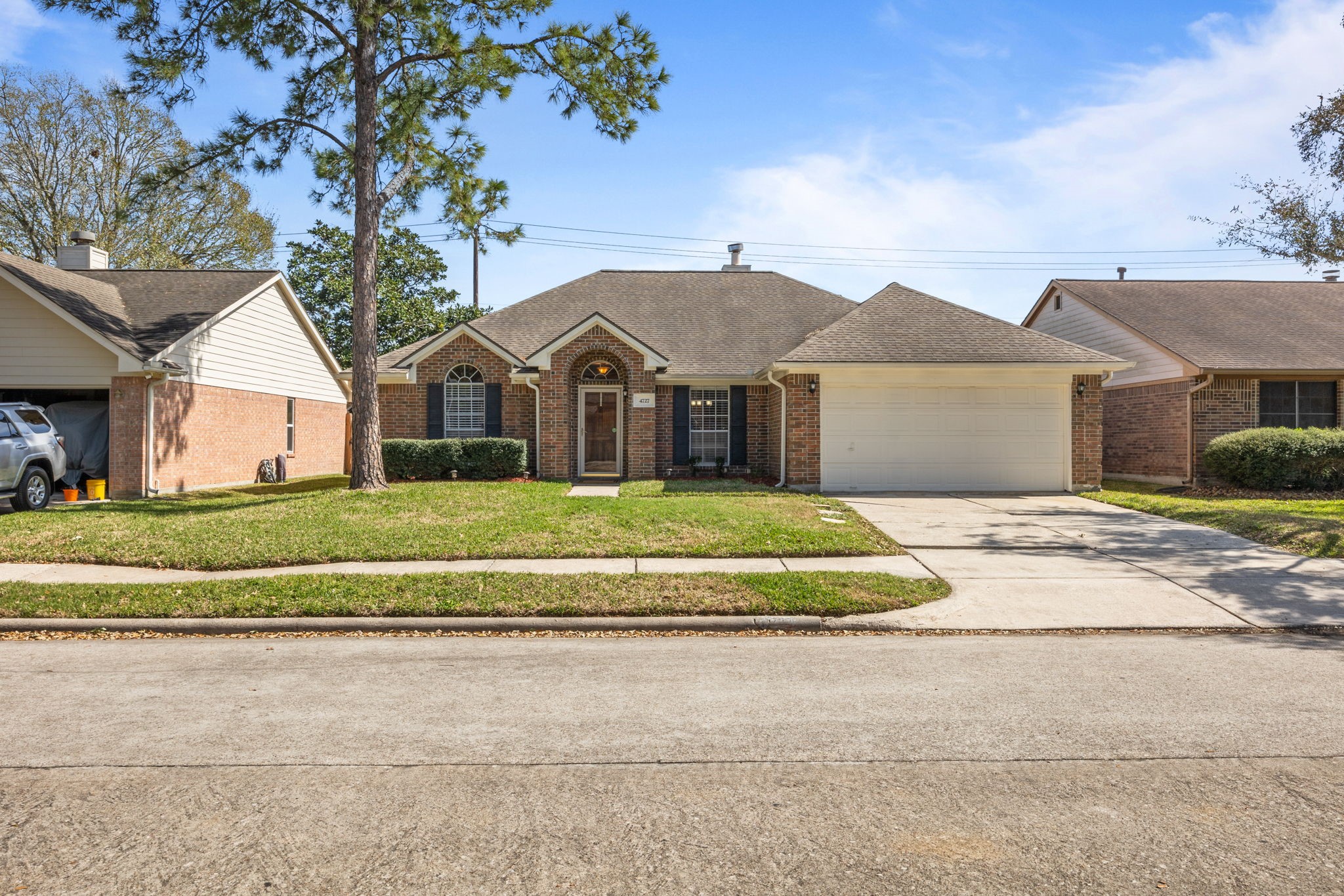 4727 Widerop Lane Friendswood TX 77546
