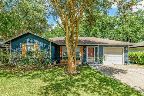 530 Gardenia Street Lake Jackson TX 77566