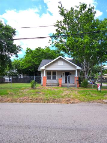 3319 Cochran Street Houston TX 77009