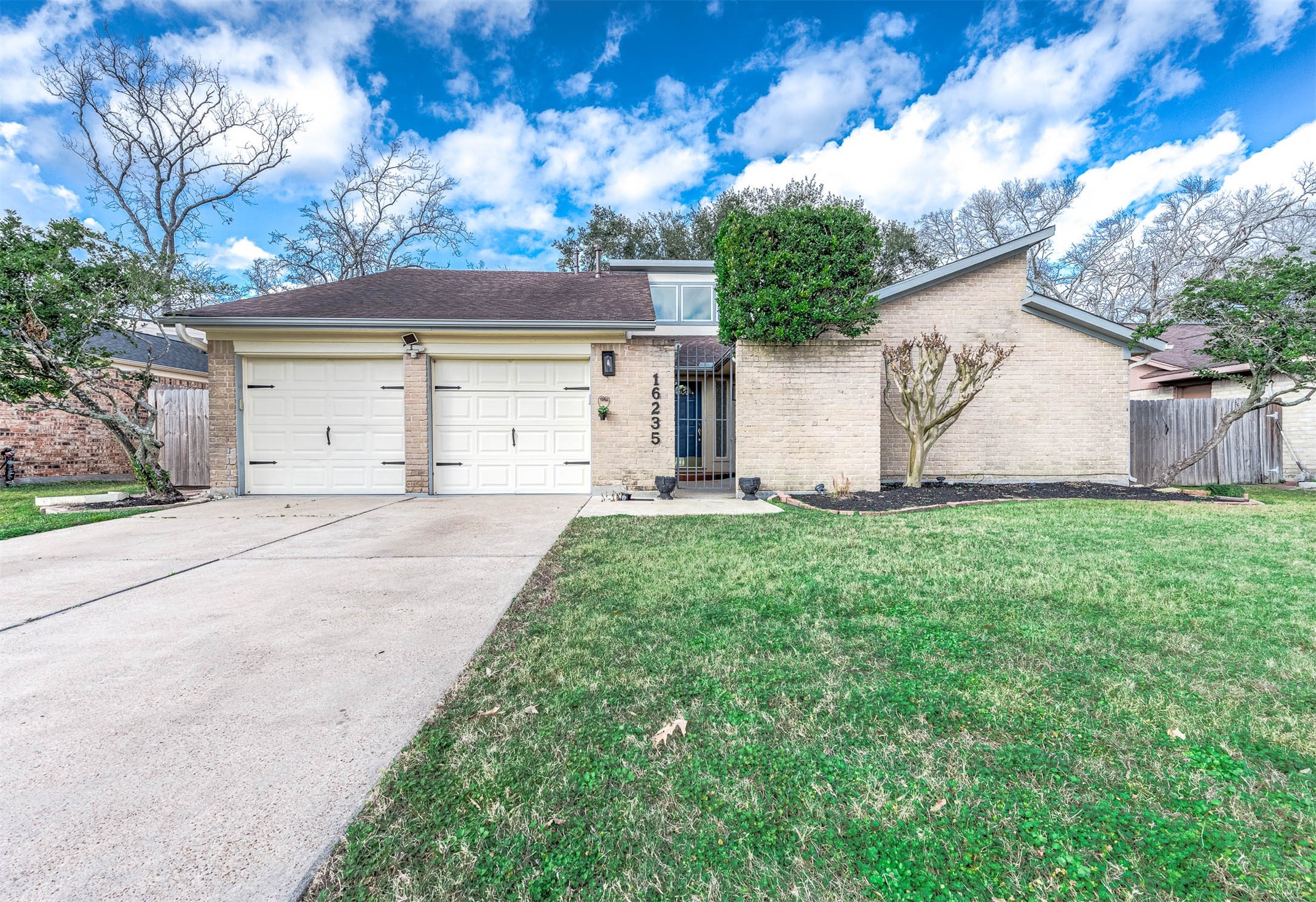 16235 Parksley Drive Houston TX 77059