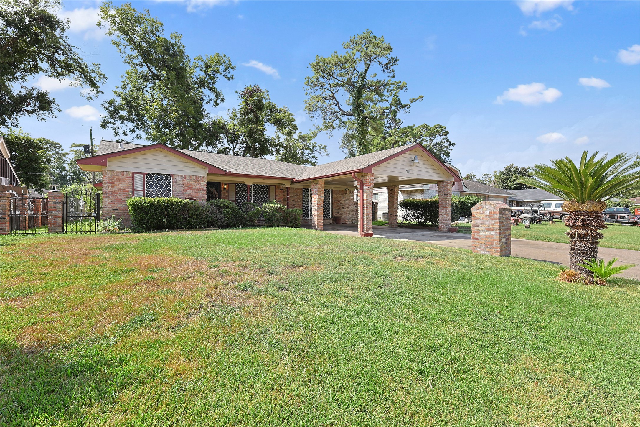 7618 Boggess Road Houston TX 77016