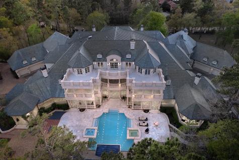 88 W Grand Regency Circle The Woodlands TX 77382