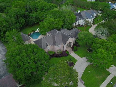 109 Sunset Drive Friendswood TX 77546
