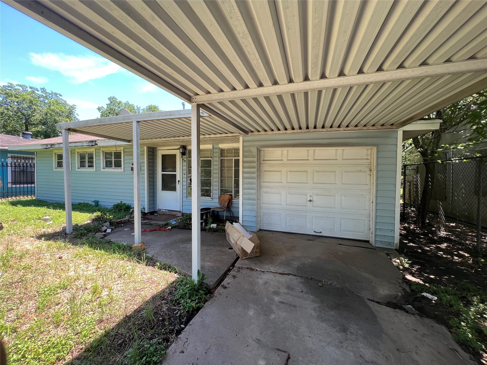 5026 Pershing Street Houston TX 77033