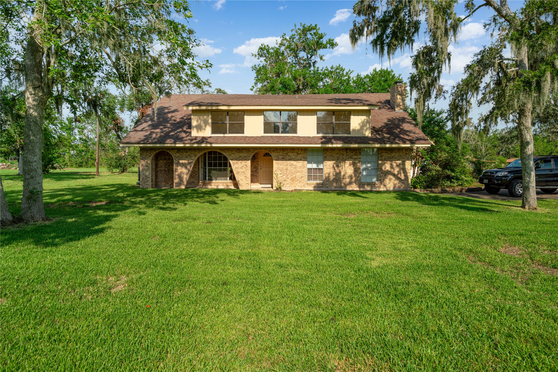 229 Bayou Road Lake Jackson TX 77566