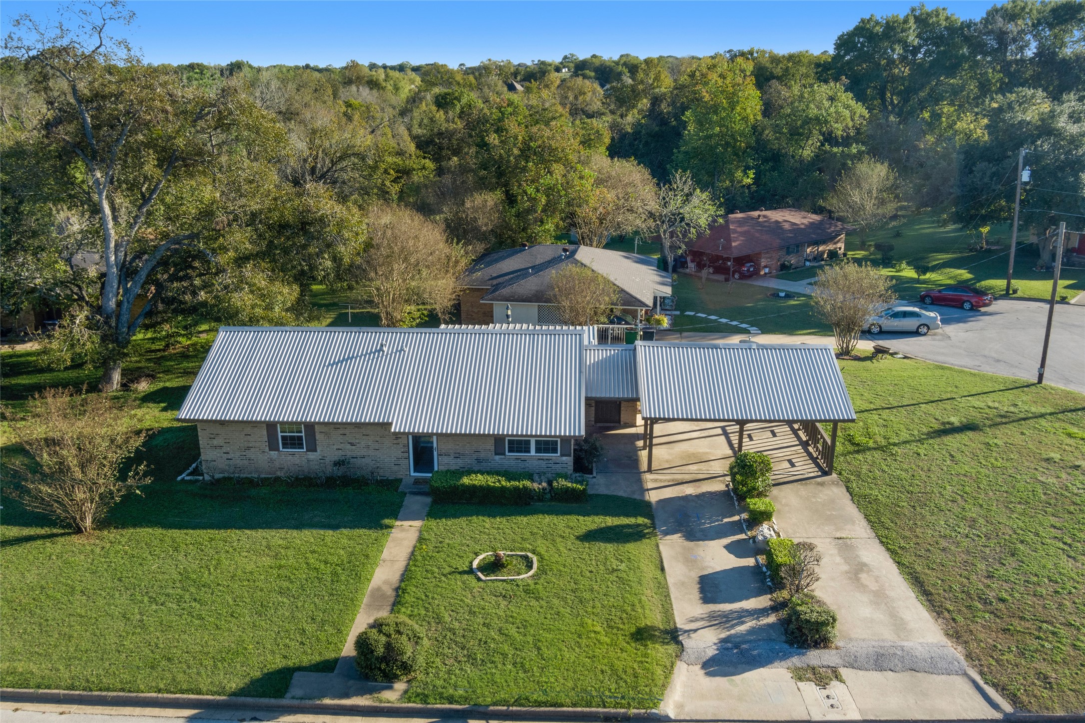 1310 Garrett Street Brenham TX 77833