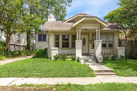 1125 Euclid Street Houston TX 77009