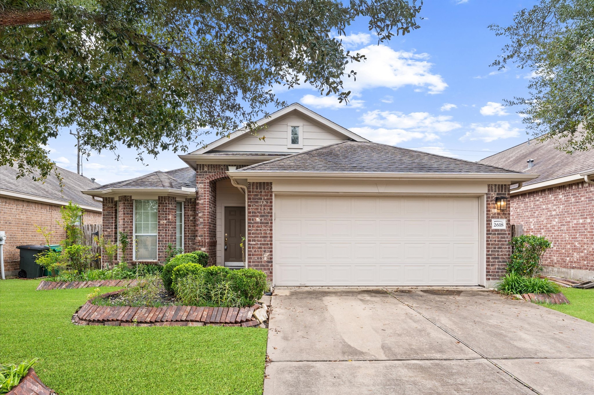 2618 Winding Creek Way Conroe TX 77385