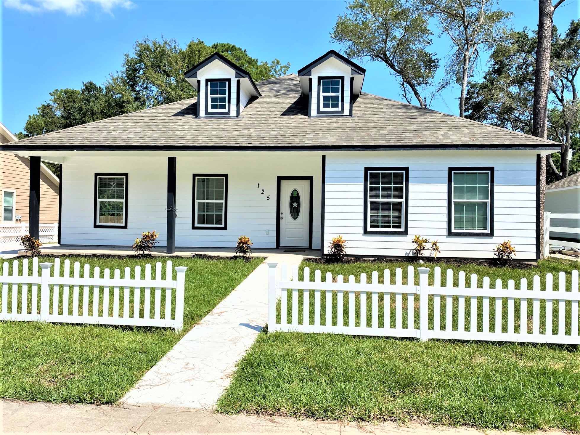 125 Borondo Reach La Marque TX 77568