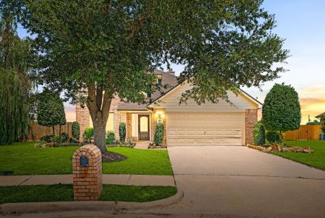 1918 N Everglades Drive Deer Park TX 77536