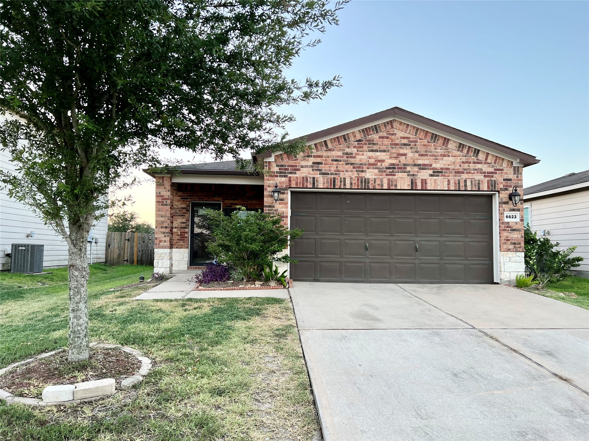6623 Dayridge Lane Houston TX 77048