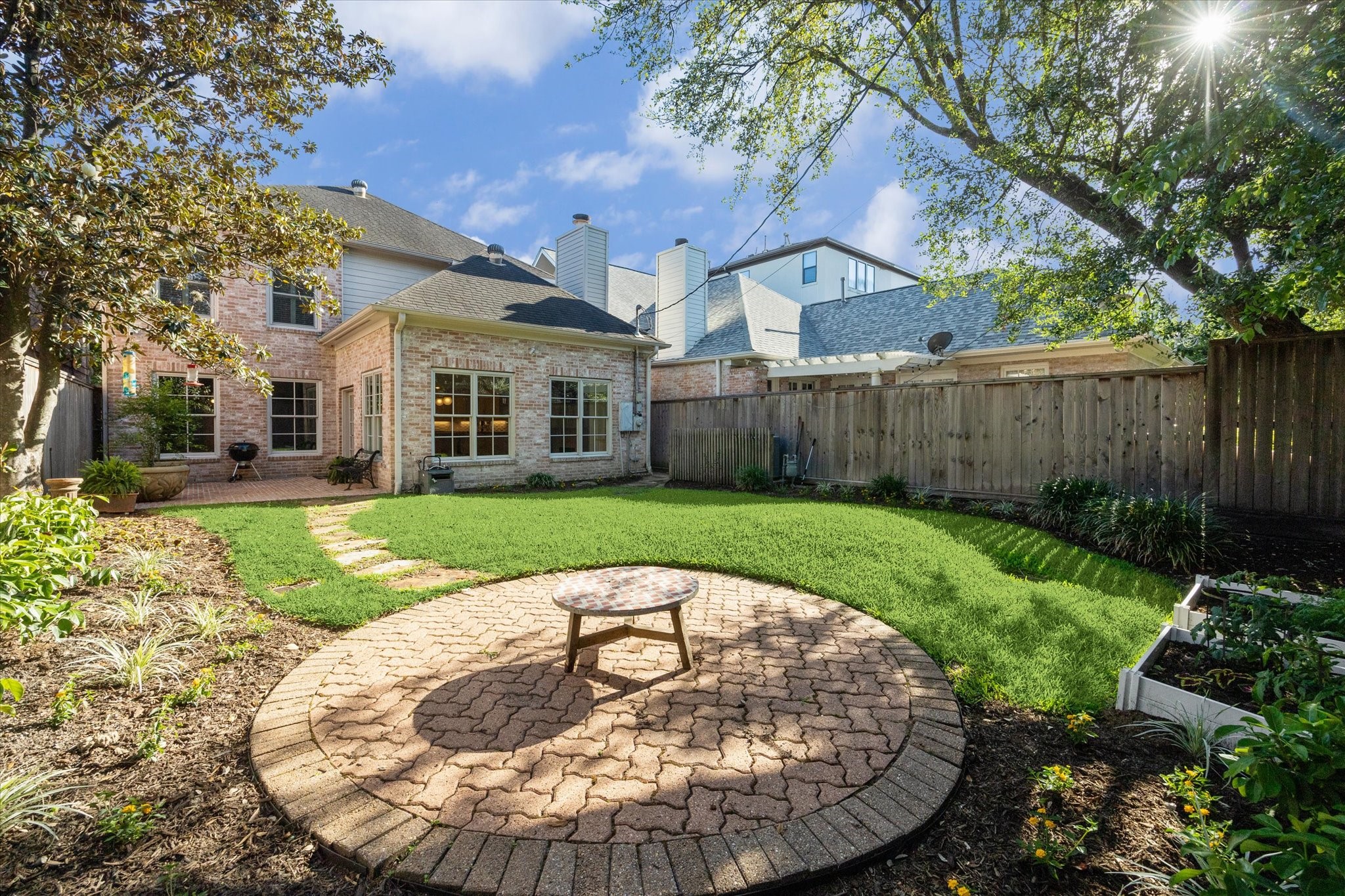 1936 Norfolk Street Houston TX 77098