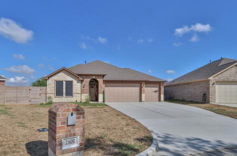 2107 Loc Loma Lane La Porte TX 77571