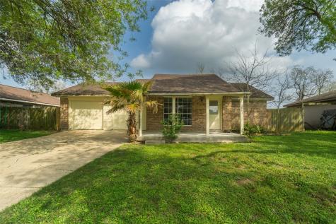 3801 Wood Sorrel Drive Dickinson TX 77539